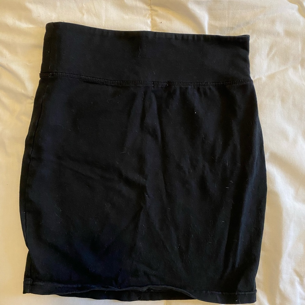 Mini black skirt